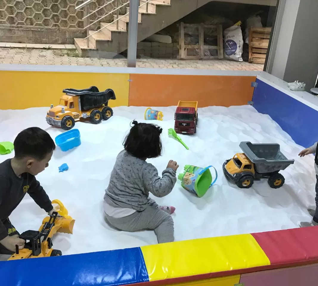 Oyun Gezegeni Çocuk Kulübü